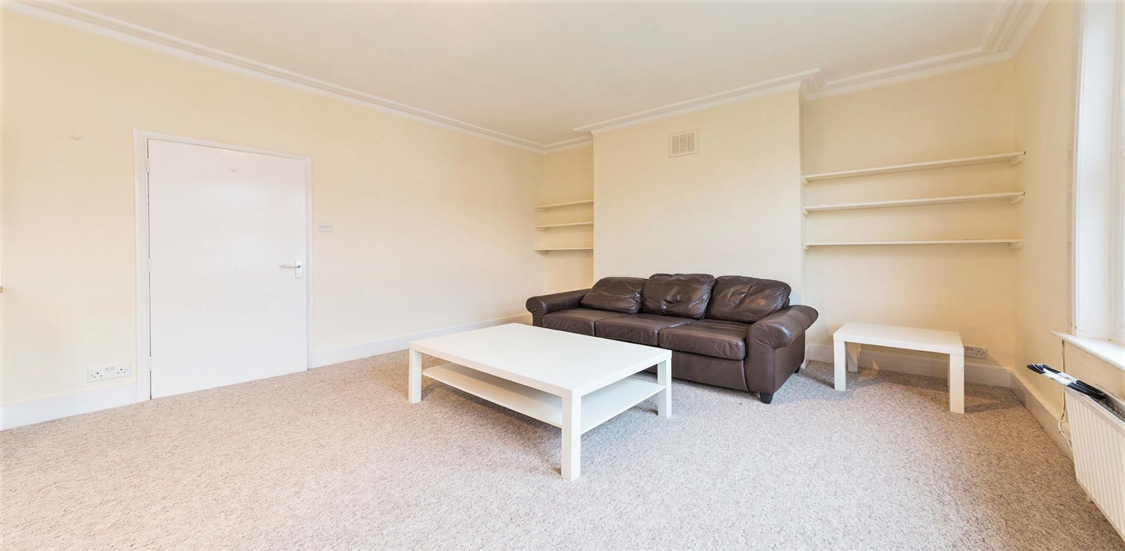 Modern Apartment Brooksville Avenue, Queens Park